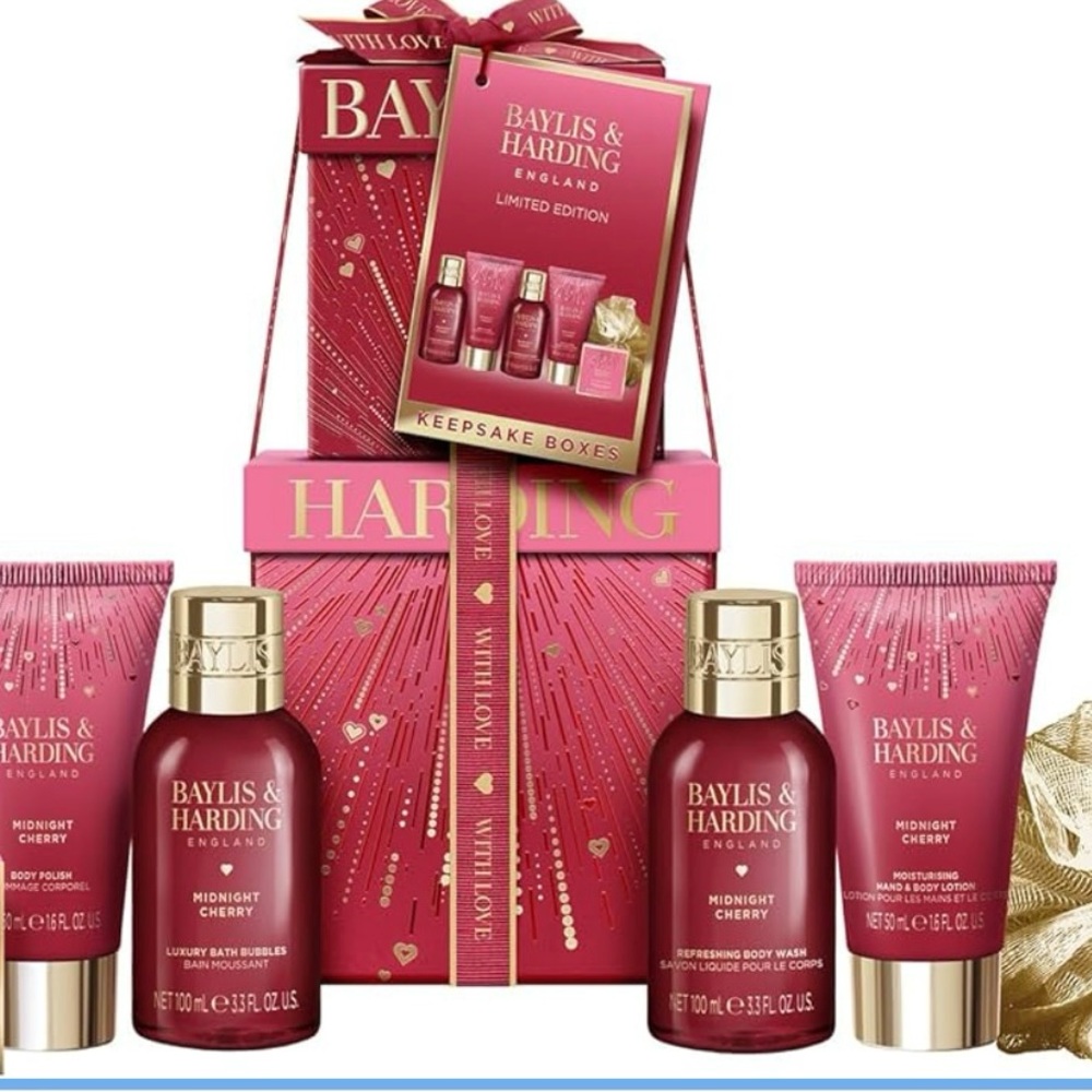 Baylis & Harding Midnight Cherry Body Wash Set - Red